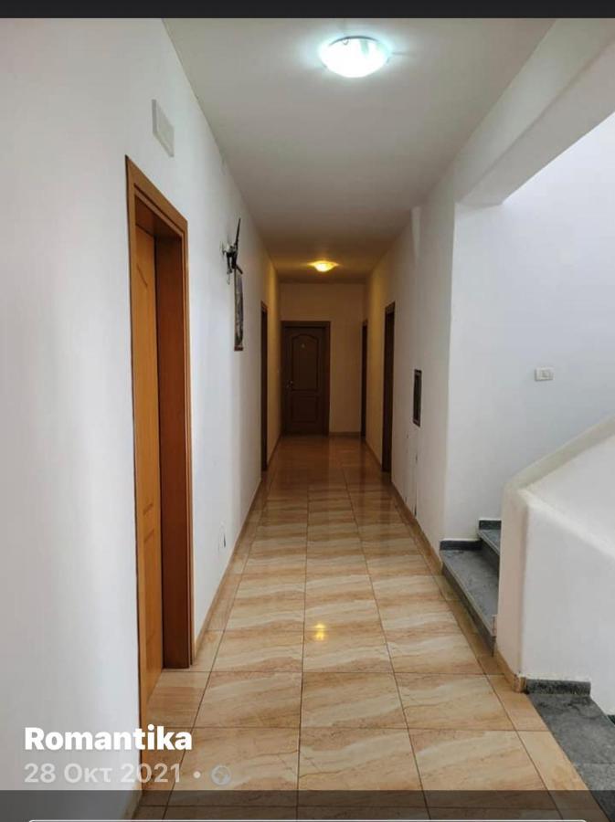 Romantika Shëngjin Exterior foto